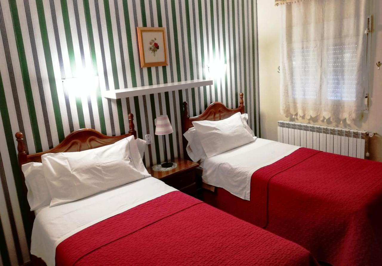 Hostal Martin - Sanabria Ribadelago Екстер'єр фото