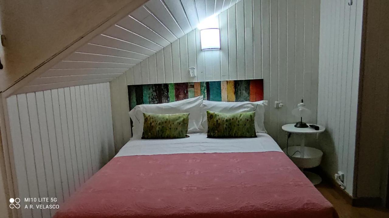 Hostal Martin - Sanabria Ribadelago Екстер'єр фото