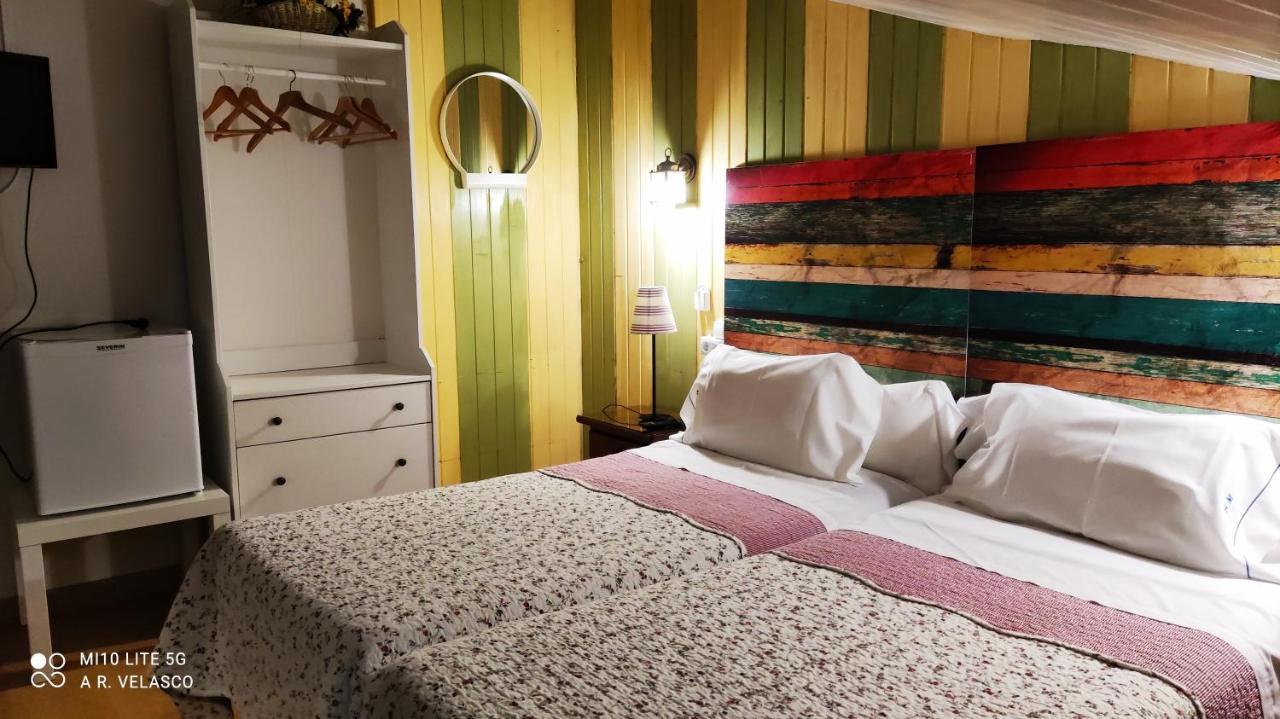 Hostal Martin - Sanabria Ribadelago Екстер'єр фото