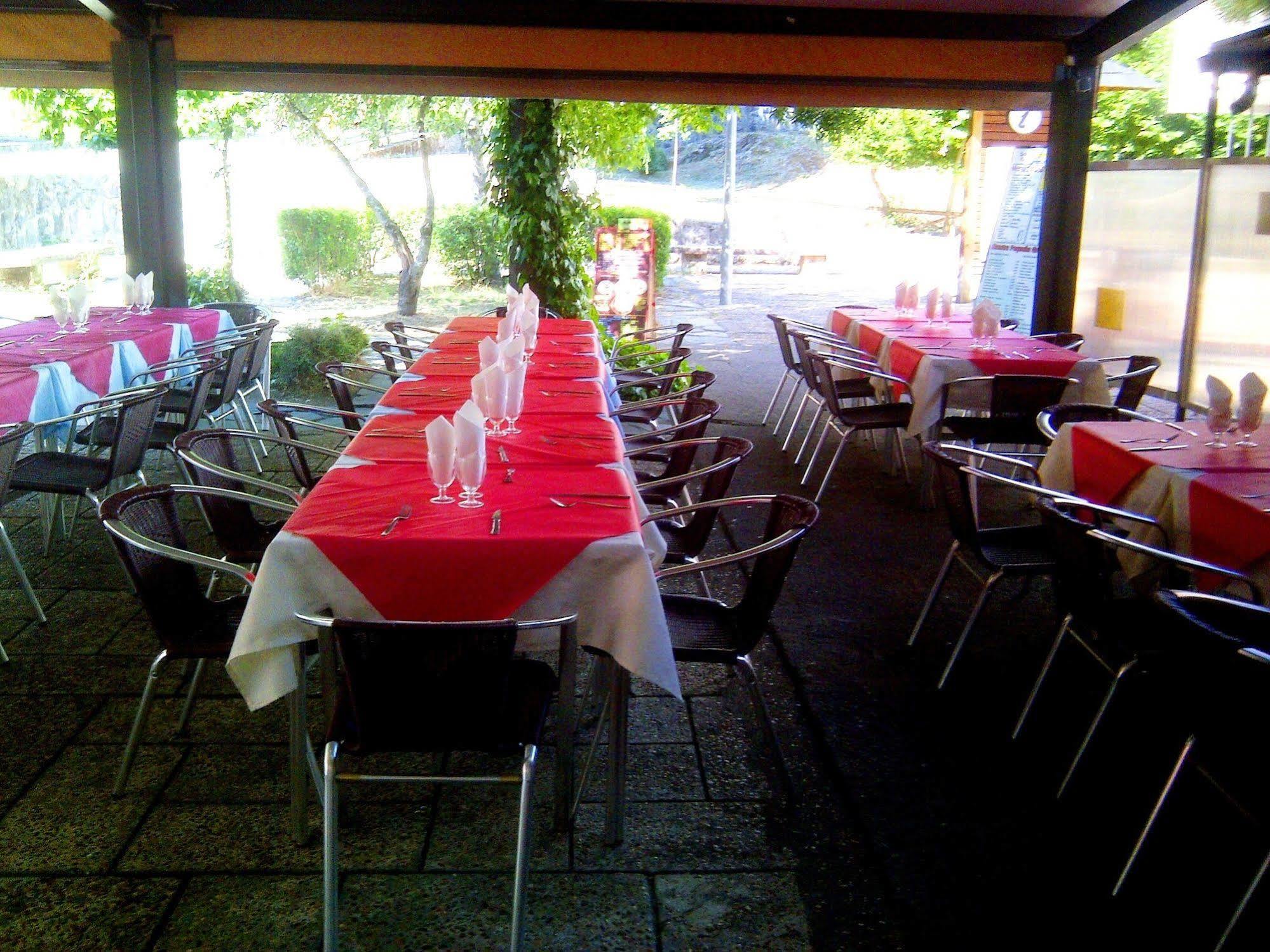 Hostal Martin - Sanabria Ribadelago Екстер'єр фото