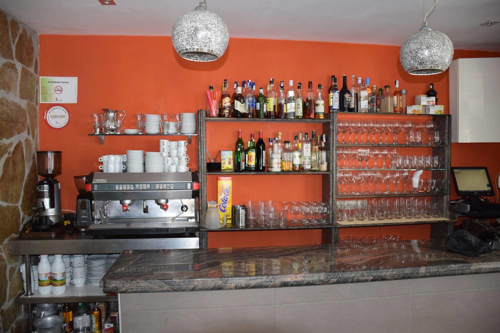 Hostal Martin - Sanabria Ribadelago Екстер'єр фото